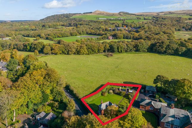 4 bed property, in Dryfield Lane, £599,995