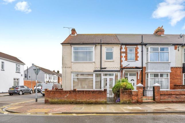 3 bed property, in Mayfield Road, £300,000