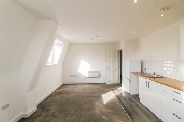 1 bed property, in Thornhill Street, £74,950