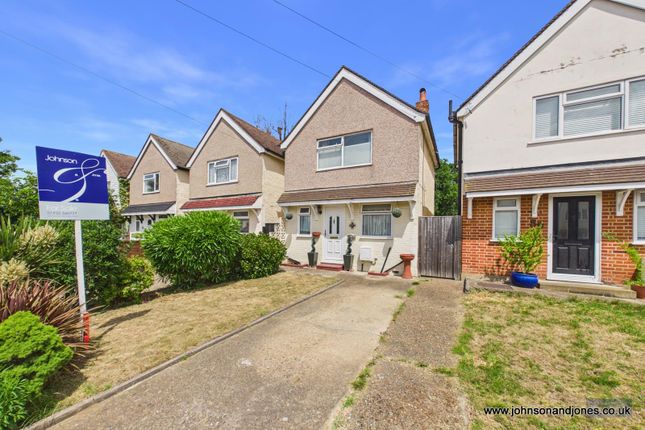 3 bed property, in Bourneside Road, £449,995