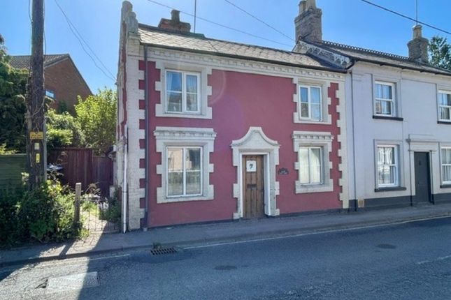 2 bed property, in 7 Stowmarket Road, £170,000