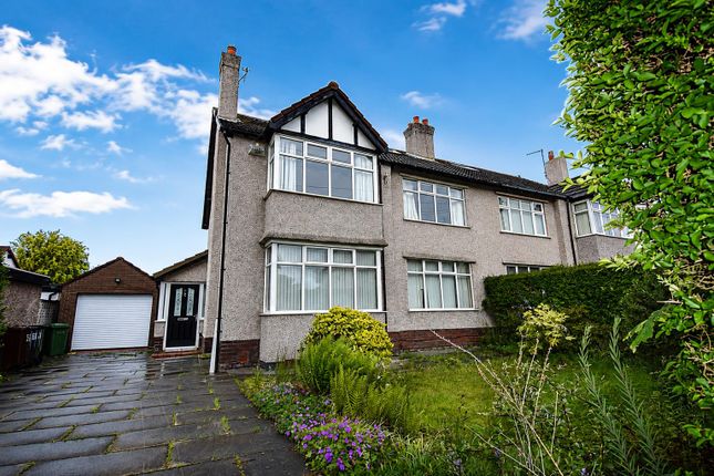 5 bed property, in College Road North, £620,000