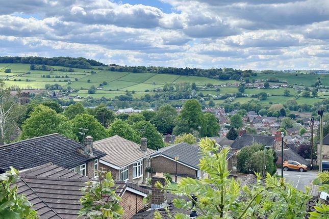 4 bed property, in Windmill Lane, £325,000