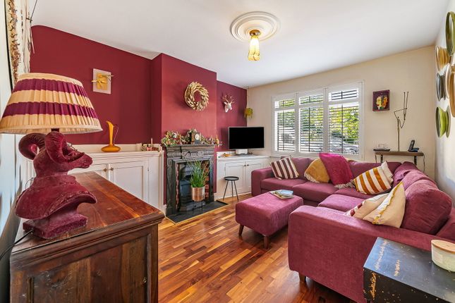 2 bed property, in Winifred Road, £450,000
