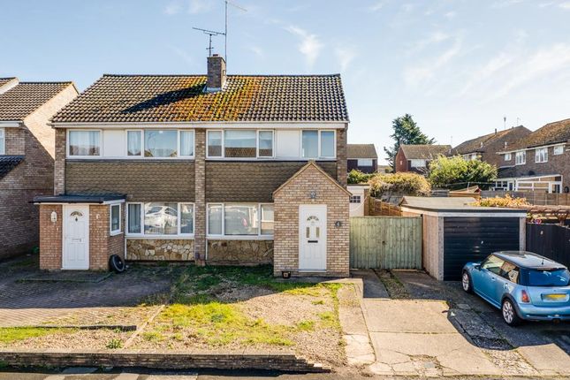 3 bed property, in Douglas Road, £220,000