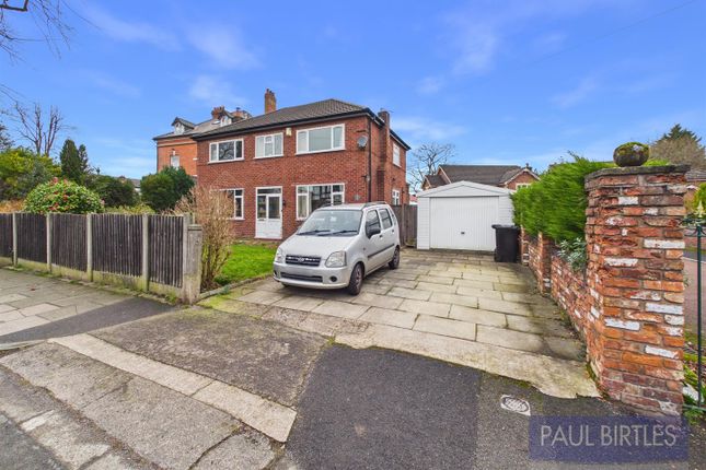 4 bed property, in Cheltenham Drive, £695,000