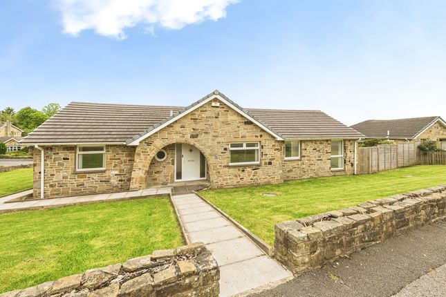 5 bed property, in The Ghyll, £650,000