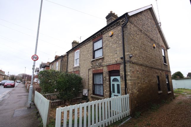 3 bed property, in Field Road, £160,000