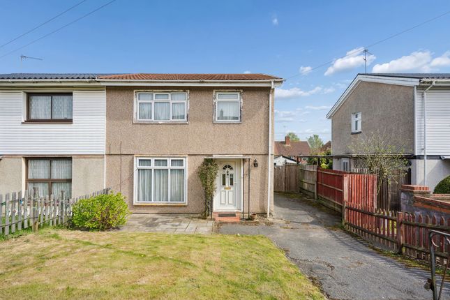 3 bed property, in Muirfield Road, £459,950