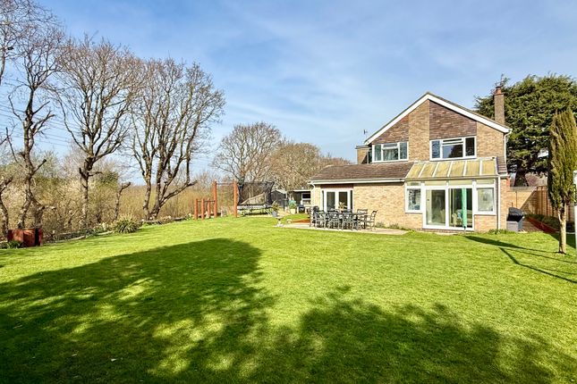4 bed property, in The Drive, £515,000