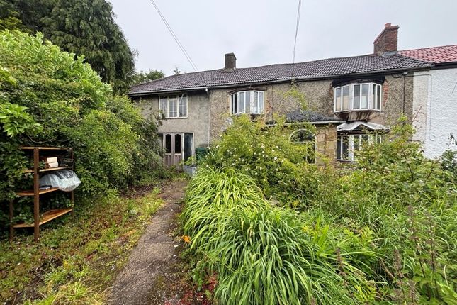3 bed property, in 3 The Green, £250,000