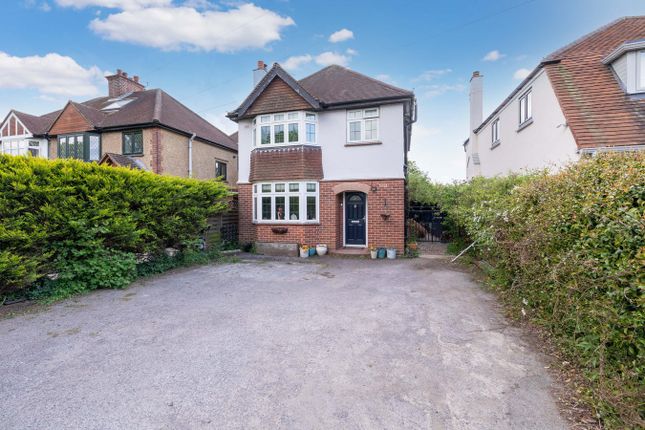 4 bed property, in Windsor Road, £765,000
