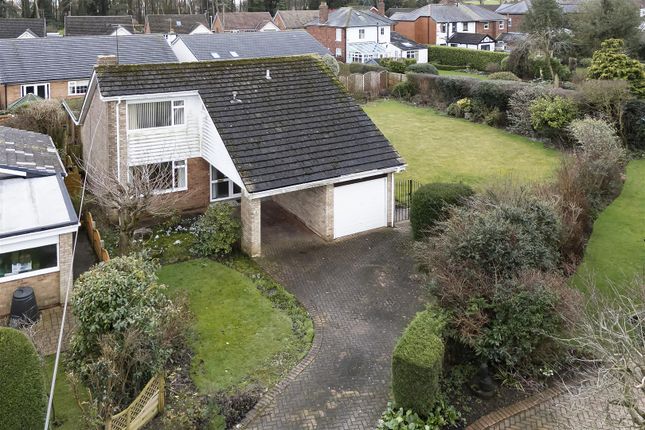 3 bed property, in Mill Rise, £375,000