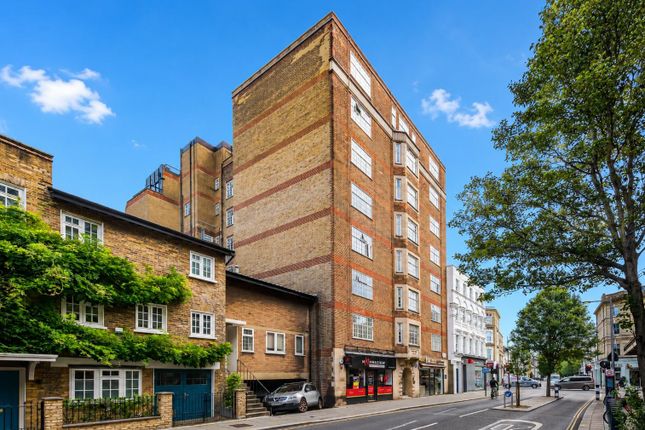 1 bed property, in Drayton Gardens, £430,000