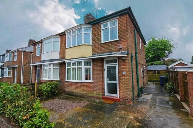 3 bed property, in Hope Gardens, £160,000