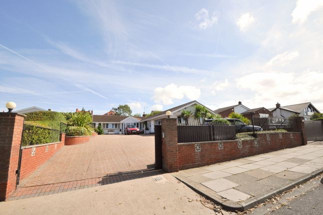 4 bed property, in Sea Road, £850,000