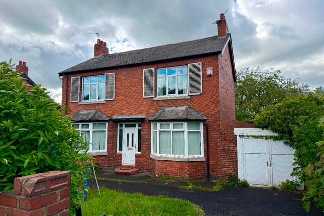 3 bed property, in Denton Road, £375,000