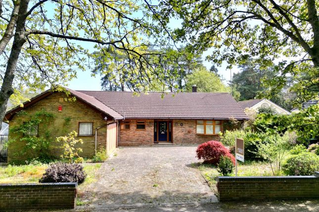 3 bed property, in Monkworthy Drive, £650,000