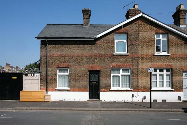 3 bed property, in Rosedene Terrace, £600,000