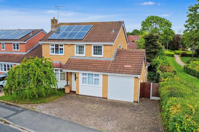 4 bed property, in Trowell Park Drive, £350,000