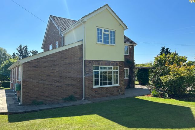 3 bed property, in Blackmore End, £540,000