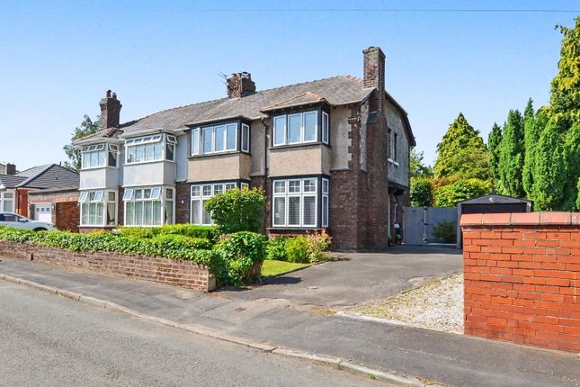 4 bed property, in Maryhill Road, £400,000