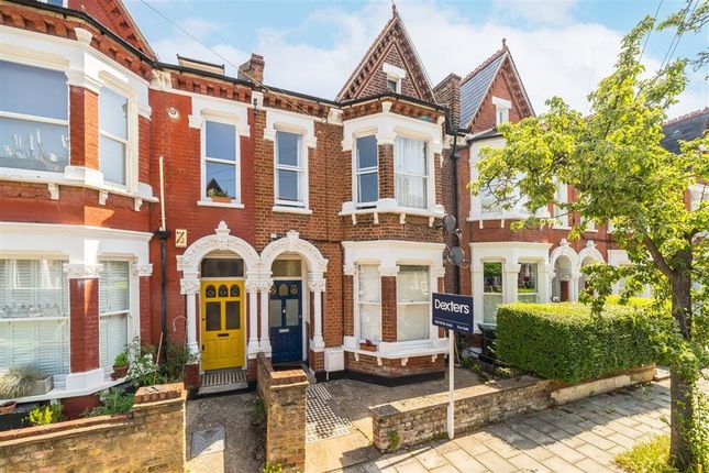 2 bed property, in Beechdale Road, £550,000