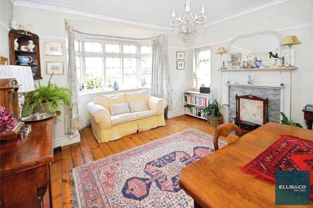 4 bed property, in Park View Gardens, £1,350,000