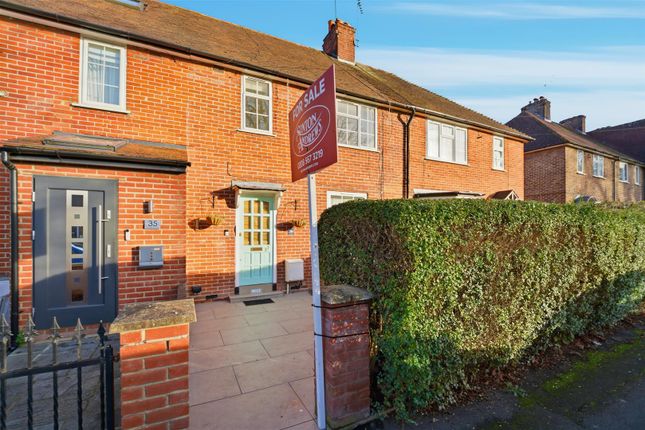 3 bed property, in Cuckoo Avenue, £583,000
