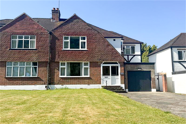4 bed property, in Upper Selsdon Road, £700,000