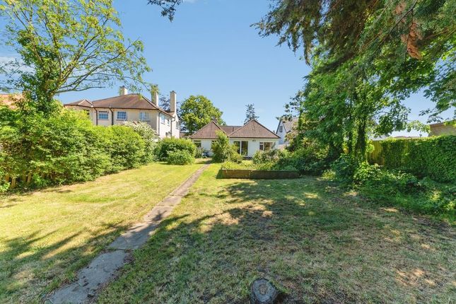 3 bed property, in Station Road, £270,000