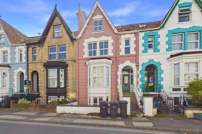 6 bed property, in Arthur Street, £500,000