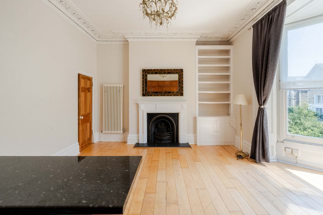 2 bed property, in Cotham Brow, £325,000