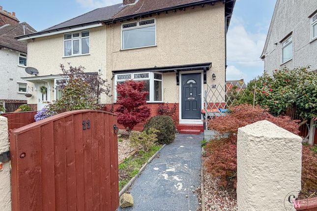 3 bed property, in Broadway, £220,000