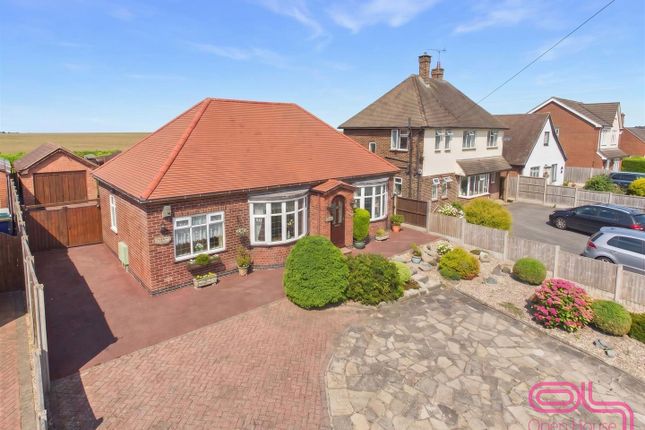 3 bed property, in Tutbury Road, £425,000