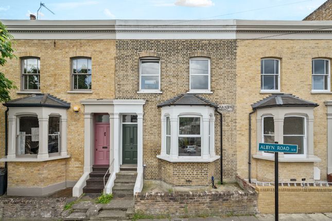 3 bed property, in Albyn Road, £800,000