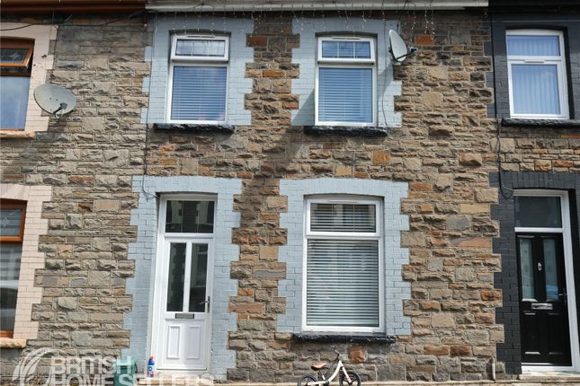 3 bed property, in New Century Street, £150,000