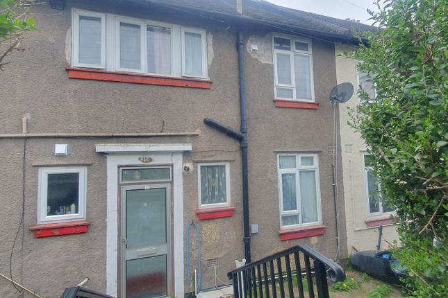 3 bed property, in Mayeswood Road, £400,000