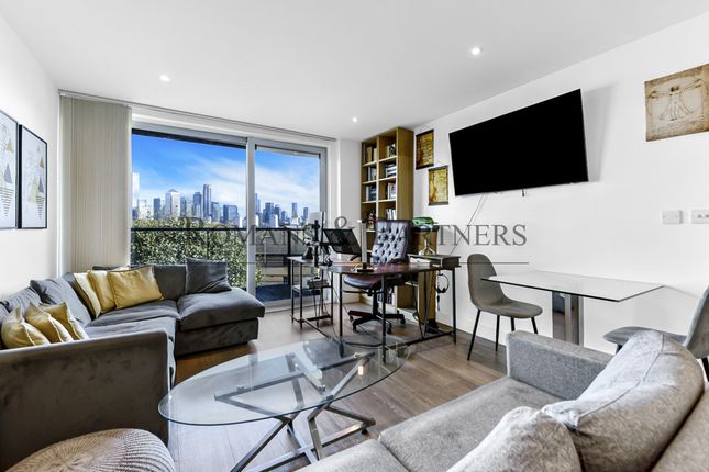 2 bed property, in Sirius House, £499,750
