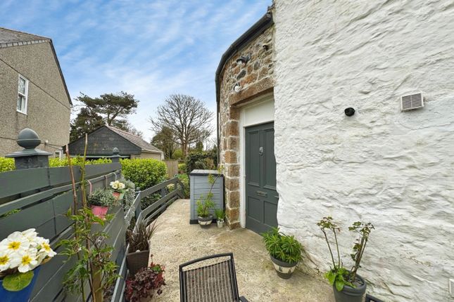 3 bed property, in Lelant, £450,000