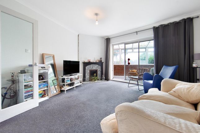 6 bed property, in Carlton Terrace, £850,000