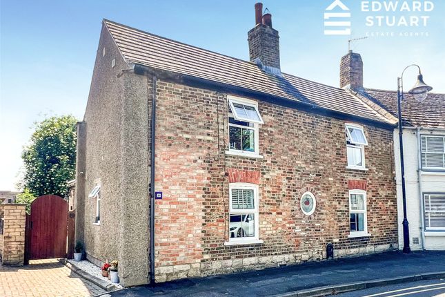 4 bed property, in West Street, £350,000