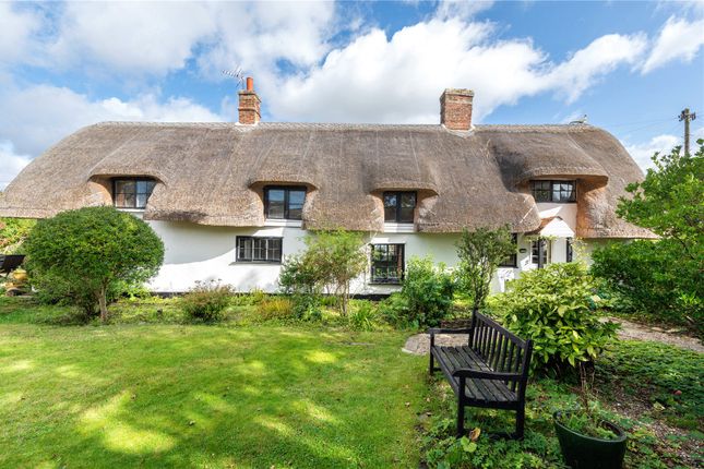 3 bed property, in Old School Lane, £660,000