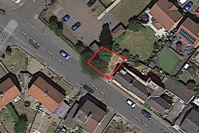 Studio, in Cherry Tree Street, £55,000