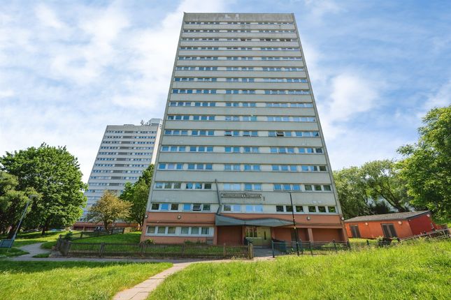 2 bed property, in Brindley Drive, £75,000