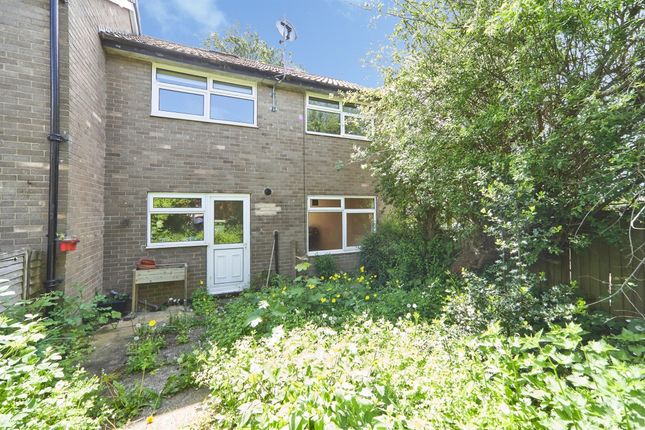 3 bed property, in Chandos Fold, £150,000