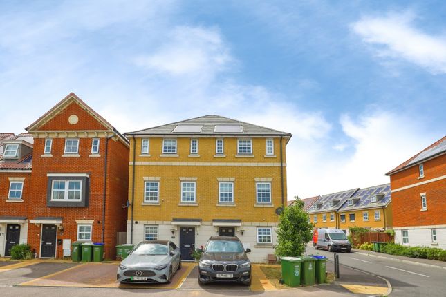 4 bed property, in Richmer Road, £500,000