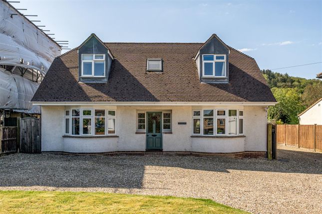 5 bed property, in East Stoke, £700,000