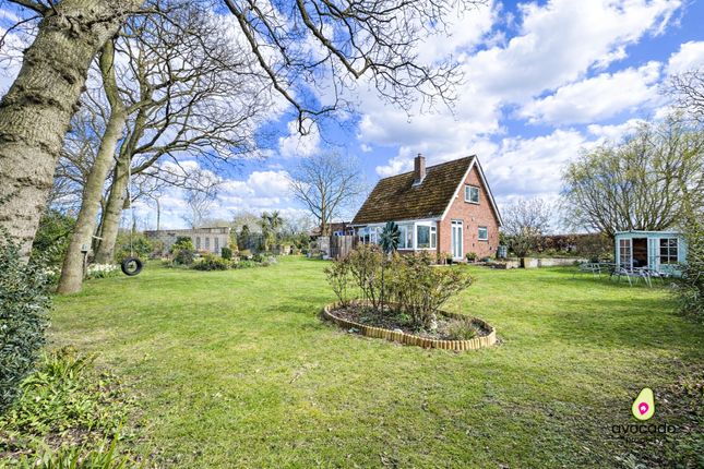 3 bed property, in Ludham Bridge, £450,000