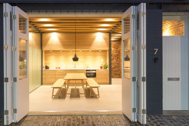 3 bed property, in Southwick Mews, £3,500,000